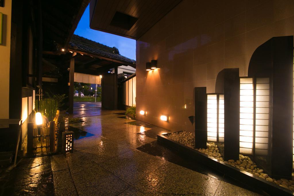 Watanabe Nagoya Bagian luar foto