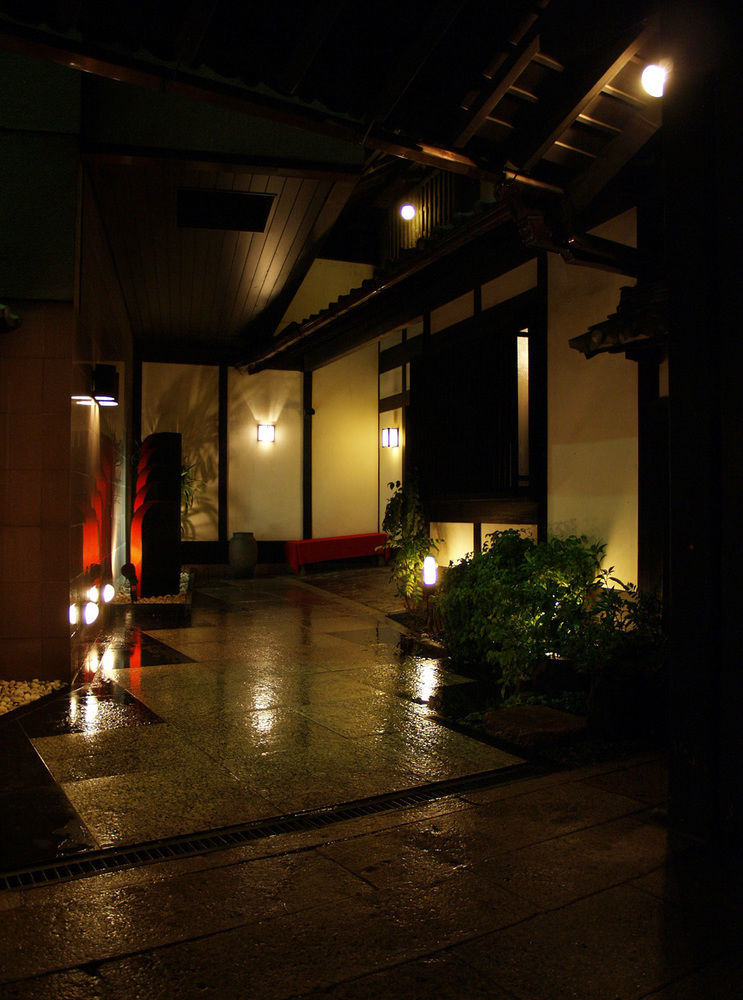 Watanabe Nagoya Bagian luar foto
